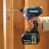 Аккумуляторный ударный шуруповерт Makita DTD157RTJ купить в Надыме