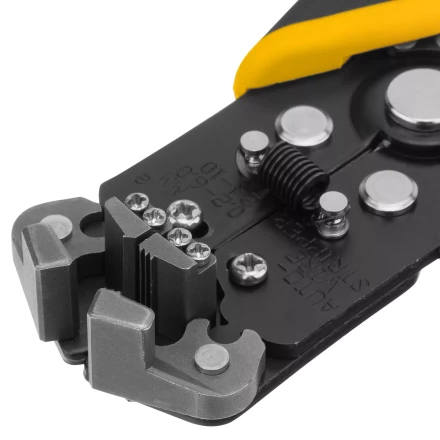 Щипцы для зачистки электропроводов 0,2-6 мм2, функция обрезания проводов Denzel 17742 купить в Надыме