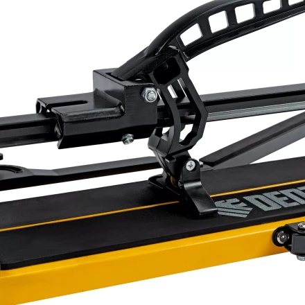 Плиткорез рельсовый Denzel 1000х16мм, каретка на подш., стальная станина, усил. рукоятка-пенал 877018 купить в Надыме