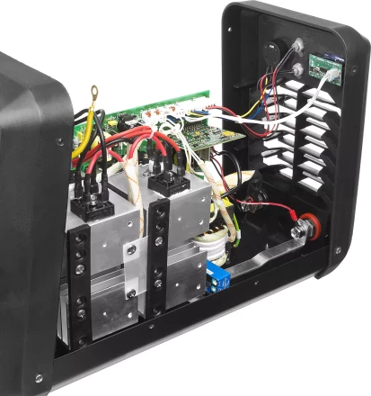 Сварочный инвертор с дисплеем ММА ЗАС-Т3-220-Д серия ПРОФЕССИОНАЛ купить в Надыме