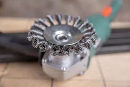 Кордщетка HAMMER тарелка 115мм для УШМ витая сталь (207-112) купить в Надыме