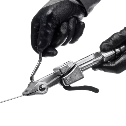 ЗУБР ИНВ-20, инструмент для натяжения стальной монтажной ленты, Профессионал (22627) купить в Надыме