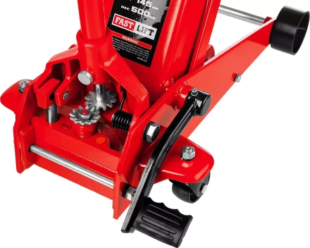 Домкрат гидравлический подкатной &quot;RED FORCE&quot;, с педалью, 3,5т, 145-500мм, STAYER 43155-3.5 43155-3.5 купить в Надыме