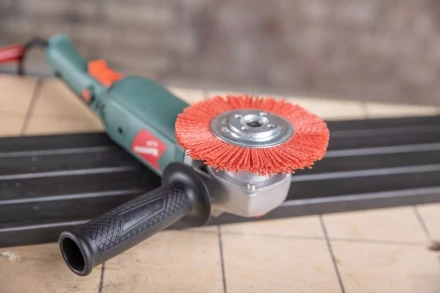 Кордщетка HAMMER плоская 125мм для УШМ нейлон (207-115) купить в Надыме