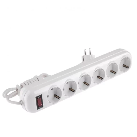 Удлинитель бытовой с заземлением и выключателем 5 м 6 розеток 10 A серия УХз10 Denzel 95982 купить в Надыме