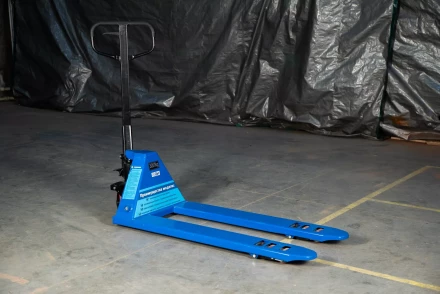 Тележка гидравлическая низкопрофильная 65 мм  3000 кг 1150 мм полиуретановые колеса TOR RHP 1006204 купить в Надыме