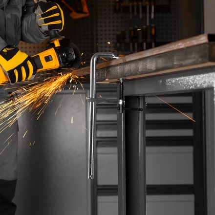 Струбцина F-образная Denzel, 80x300мм, кованая 20466 купить в Надыме