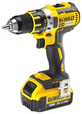 Аккумуляторная дрель шуруповерт DeWalt DСD 790 P2 купить в Надыме