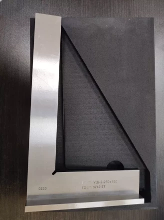 Угольник УШ-1-250 (250х160) кл. 2 купить в Надыме