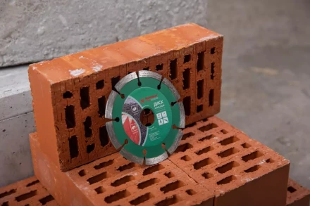 Круг алмазный HAMMER Ф115х22мм универсальный (206-101 DB SG) купить в Надыме