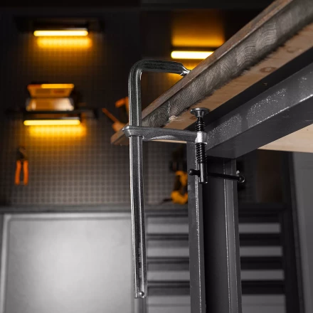 Струбцина Denzel F-образная, 100x300мм, кованая 20470 купить в Надыме