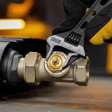 Ключ разводной 115 мм Denzel, CrV, кованый, укороченная рукоятка 15751 купить в Надыме