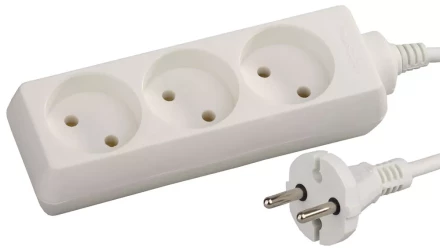 Удлинитель СВЕТОЗАР электрический, 3 гнезда, 3м SV-55030-3 купить в Надыме