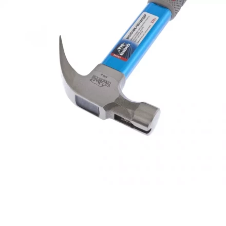 Молоток-гвоздодер 370г боек с магнитом фибергласовая обрезиненная рукоятка алюминиевая защита БАРС 10448 купить в Надыме