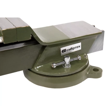 Тиски слесарные Сибртех 18618, 100 мм, стальные, поворотные купить в Надыме