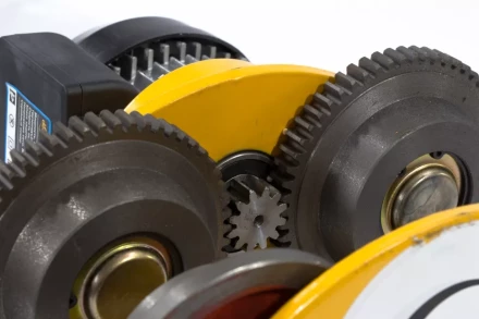 Каретка электрическая для тельфера DENZEL T-1000 52009 купить в Надыме