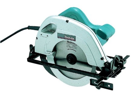 Пила дисковая (циркулярная) Makita 5704RK купить в Надыме