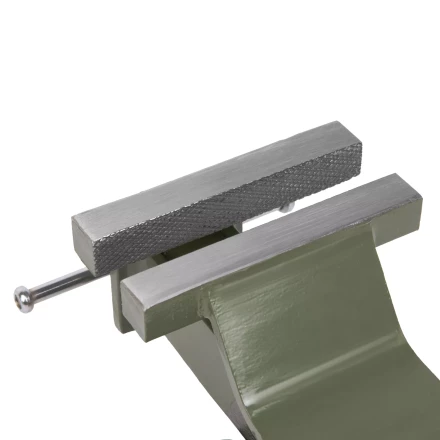 Тиски слесарные Сибртех 18619, 125 мм, стальные, поворотные купить в Надыме