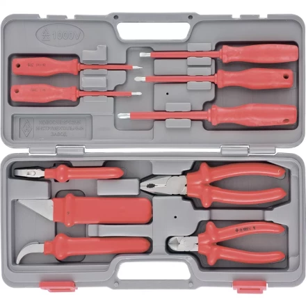 Набор Электомонтажник-3 в пластиковом боксе НИЗ артикул 13446 купить в Надыме