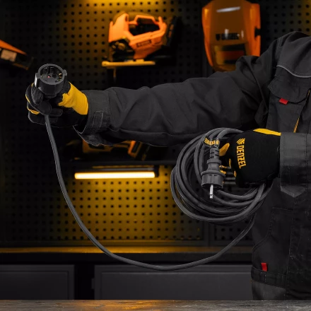 Удлинитель-шнур силовой Denzel Top Series, КГТТ, 10м, 1 розетка, 3 x 1,5 мм, 3 м 37419 купить в Надыме