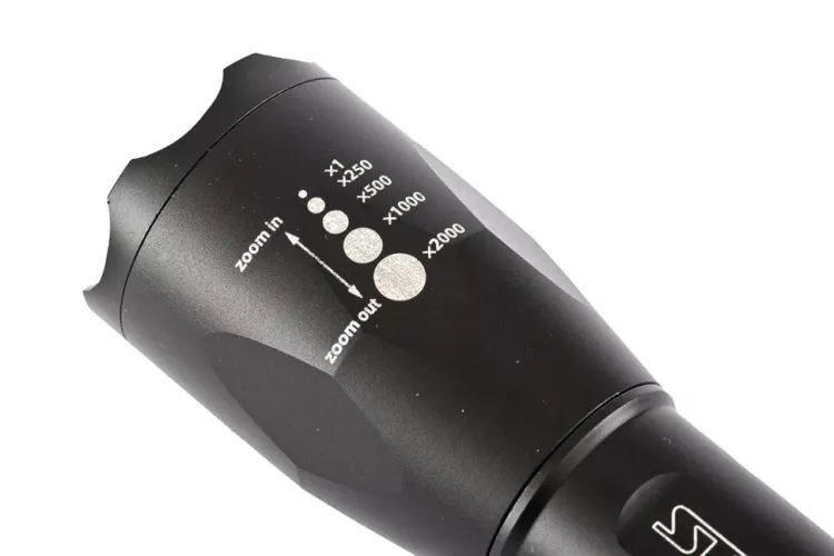 Фонарь 3 W CREE LED зум 3 режима 100% - 50% - стробоскоп ремешок 160 Лм 200 м 3хААА Stern 90581 купить в Надыме