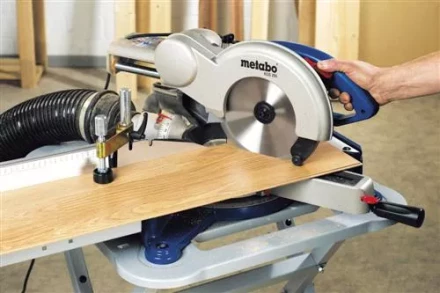 Пила торцовая Metabo KGS 255 PLUS купить в Надыме