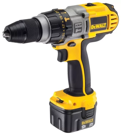 Дрель-шуруповерт аккумуляторная DeWalt DCD 945 B2 купить в Надыме