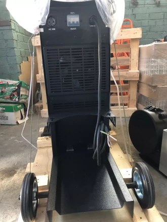 Полуавтоматический сварочный аппарат инверторный Ресанта САИПА-500 купить в Надыме