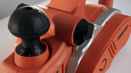 Электрорубанок РЭ-780/82 (подставка в комплекте) 50210 купить в Надыме