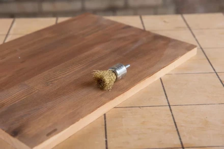 Кордщетка HAMMER кисть 25мм для дрели гофрированная латунированная сталь (207-210) купить в Надыме