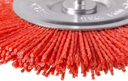 ЗУБР "ПРОФЕССИОНАЛ". Щетка дисковая для дрели, нейлоновая проволока с абразивным покрытием, 125мм 35161-125_z02 купить в Надыме