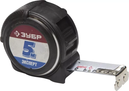 Рулетка ЗУБР "ЭКСПЕРТ" "АНТЕЙ", металлический обрезиненный корпус, полотно с нейлоновым напылением, 5мх25мм 34053-05-25 купить в Надыме