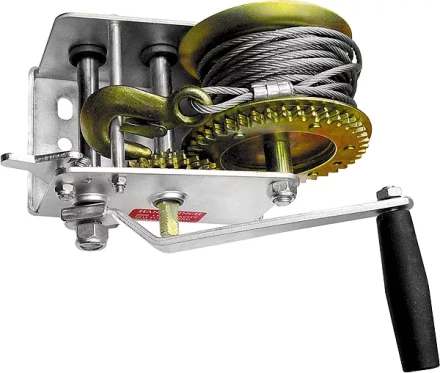 Лебедка шестеренчатая тяга - 0.8 т тросовая  MATRIX 522735 купить в Надыме