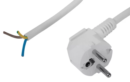 Шнур СВЕТОЗАР с вилкой соединительный для электроприборов, 3 м, 3600 Вт, 3*0.75кв.мм SV-55143-3 купить в Надыме