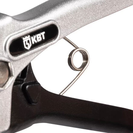 Ножницы-труборез КВТ НТП-32у для резки полипропиленовых, полиэтиленовых и металлополимерных труб до 32 мм (92146) купить в Надыме