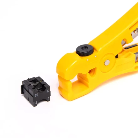 Стриппер КВТ КС-332 для снятия изоляции с коаксиального кабеля (89440) купить в Надыме