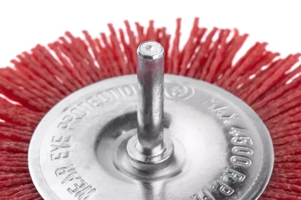 Кордщетка HAMMER плоская 100мм для дрели нейлон (207-214) купить в Надыме