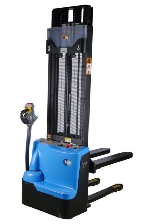 Штабелер самоходный 1,5 т 3,5 м TOR WS15H-3500SC PRO 24/85 В/Ач контроль скорости подъема 1043123 купить в Надыме