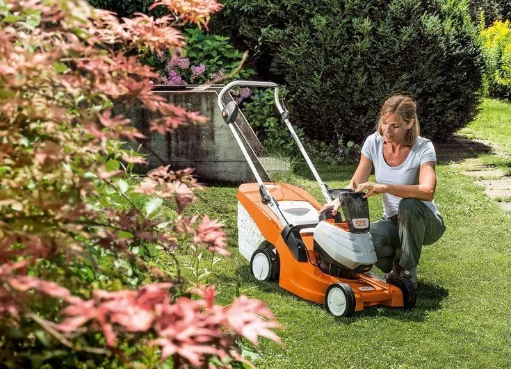 Газонокосилка (аккум) STIHL RMA 443.2 AP-System купить в Надыме