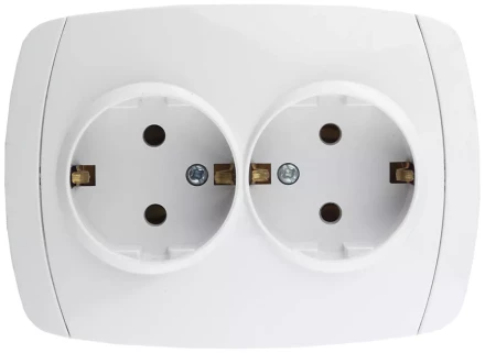 Розетка СВЕТОЗАР "CITY LIGHT" двойная в сборе, с заземлением, цвет белый, 16А/~250В SV-54207-W купить в Надыме