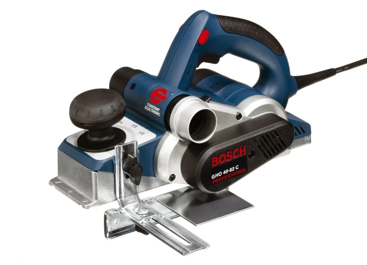 Рубанок электрический Bosch GHO 40-82 C купить в Надыме