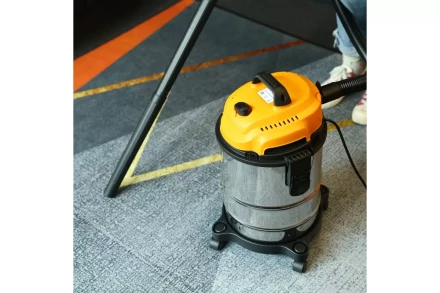 Пылесос промышленный DEKO DKVC-1400-15S, 015-0030 купить в Надыме