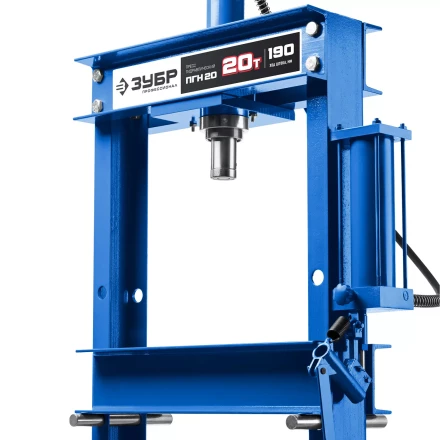 ЗУБР ПГН-20, 20 т, гидравлический пресс с гидронасосом и манометром, Профессионал (43072-20) купить в Надыме