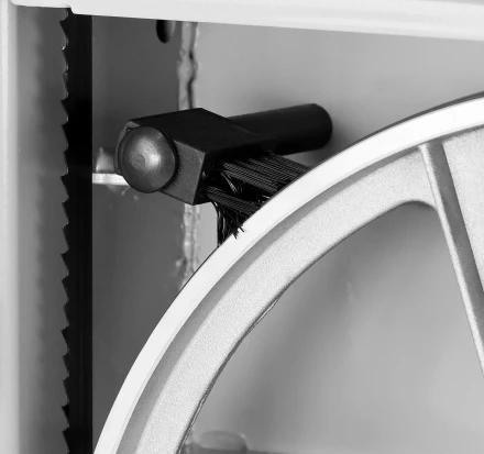 Пила ЗУБР ленточная 305мм 750Вт ЗПЛ-305 серия МАСТЕР купить в Надыме