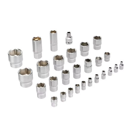 Набор инструментов Denzel, 1/2", 1/4", CrV, S2, пластиковый кейс, 82 предмета 15809 купить в Надыме