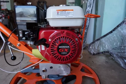 Затирочная машина по бетону Samsan WPT 242 бензиновая купить в Надыме