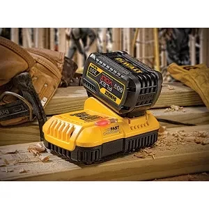 Зарядное устройство XR DCB118 Flexvolt DeWalt купить в Надыме