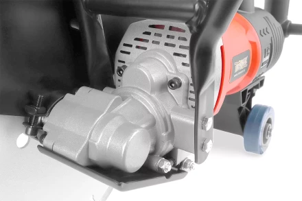 Электрический бетонорез MESSER 6831  3500Вт  305мм купить в Надыме