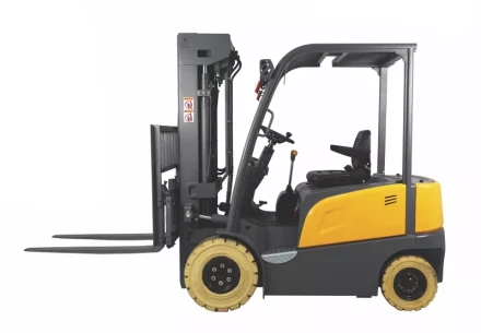 Погрузчик электрический четырехопорный TOR 2,0 т 6,0 м FB20R сайдшифт, своб. ход мачты 1047245 купить в Надыме