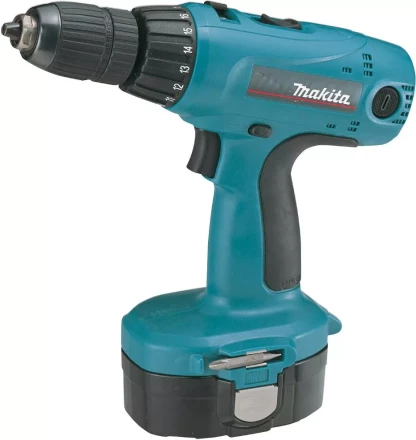 Аккумуляторная дрель-шуруповерт Makita 6347DWDE купить в Надыме